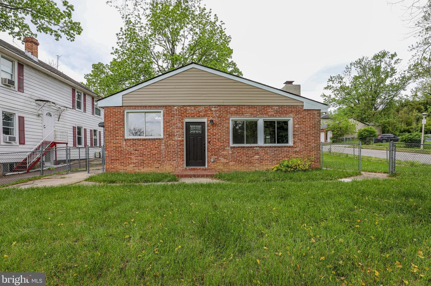 4100 Alto Rd, Baltimore MD  21216-2003 exterior