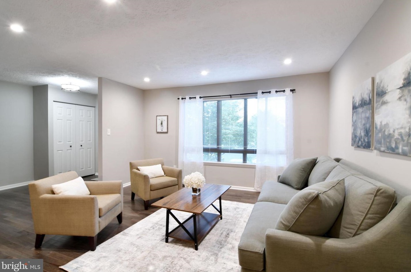4420 Roland Spring Dr, Baltimore MD  21210-2707 exterior