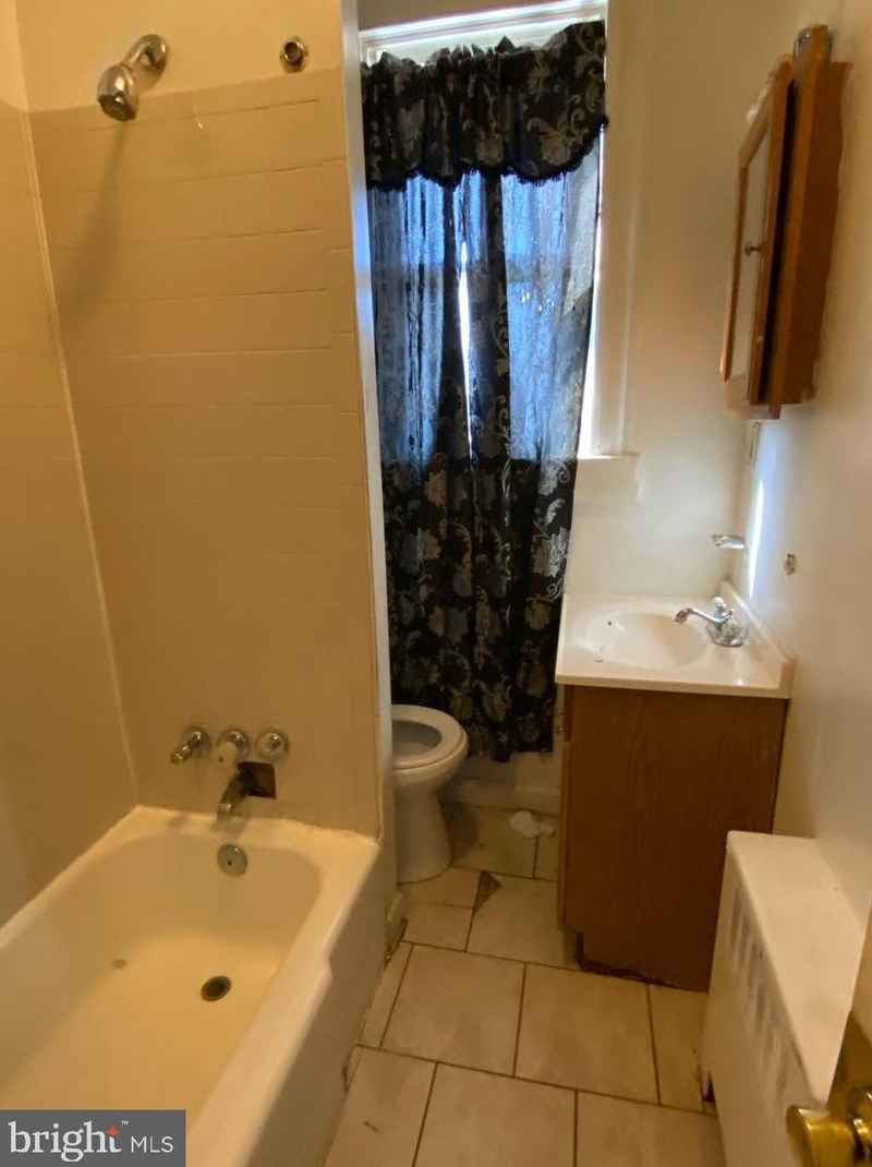 757 Linnard St, Baltimore MD  21229-2037 exterior
