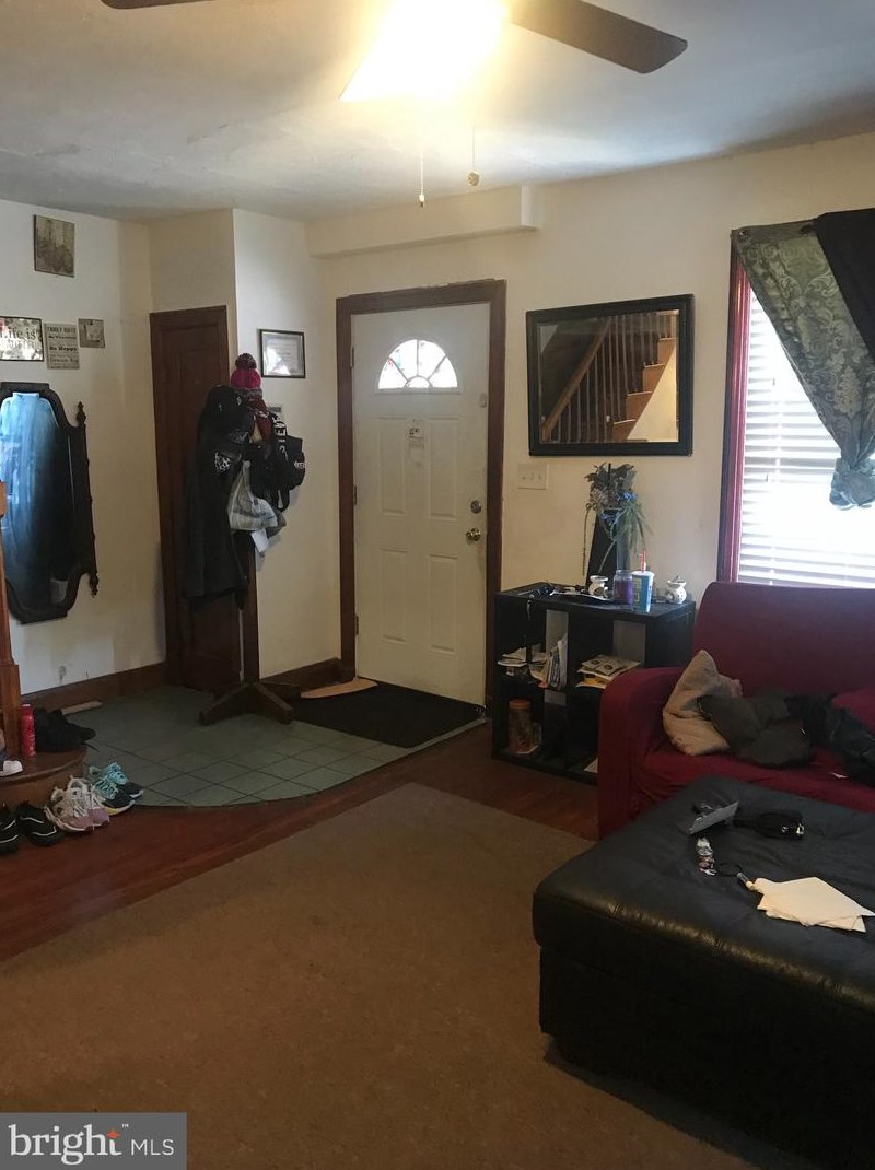30 Abington Ave, Baltimore MD  21229-3702 exterior