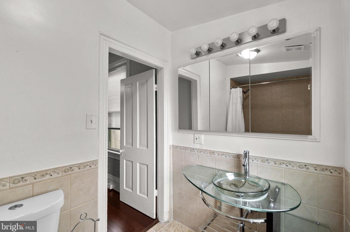 214 Chester St, Baltimore MD  21231-2625 exterior