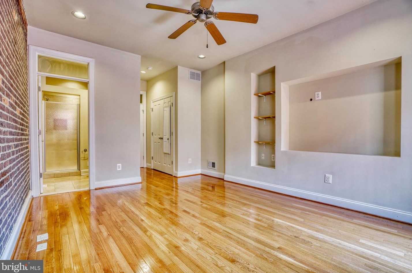 2444 Fleet St, Baltimore MD  21224-3628 exterior