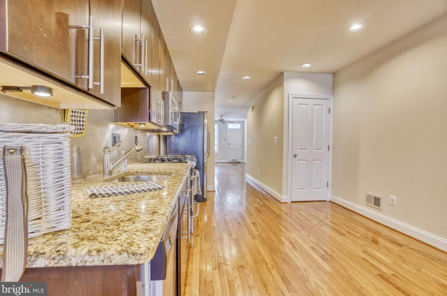 2444 Fleet St, Baltimore MD  21224-3628 exterior