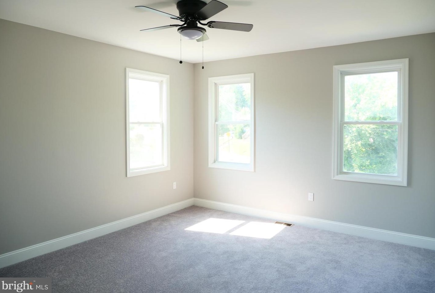 2518 Hamilton Ave, Baltimore MD  21214-1634 exterior