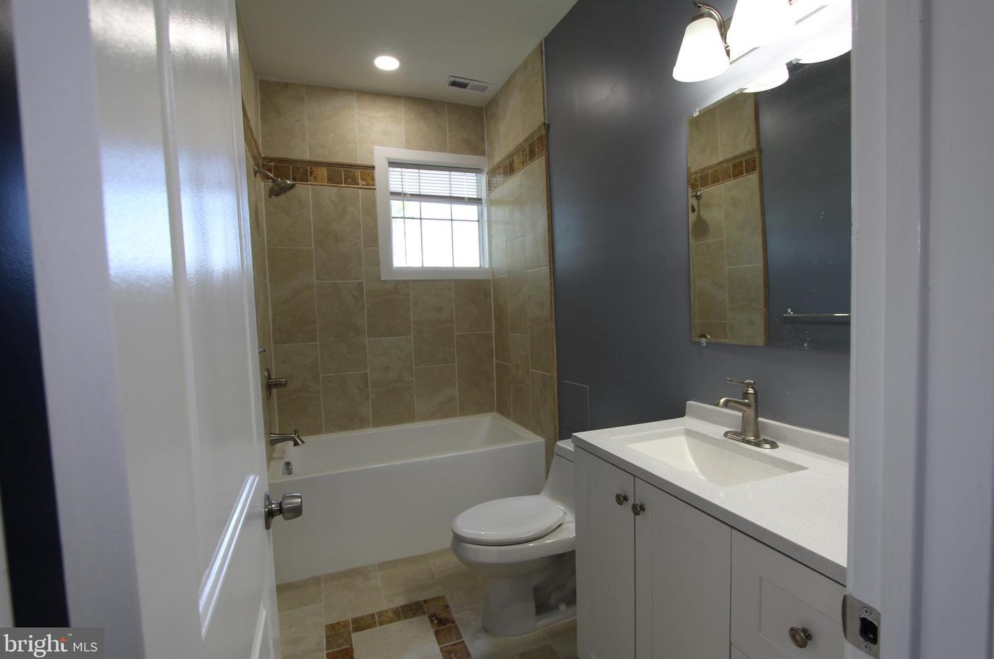 3801 Mohawk Ave, Baltimore MD  21207-7670 exterior