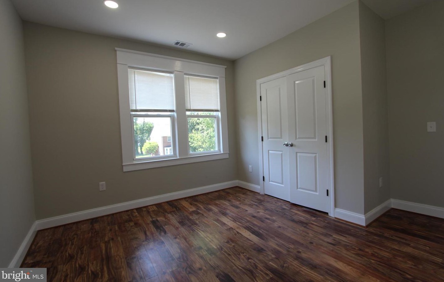 3801 Mohawk Ave, Baltimore MD  21207-7670 exterior