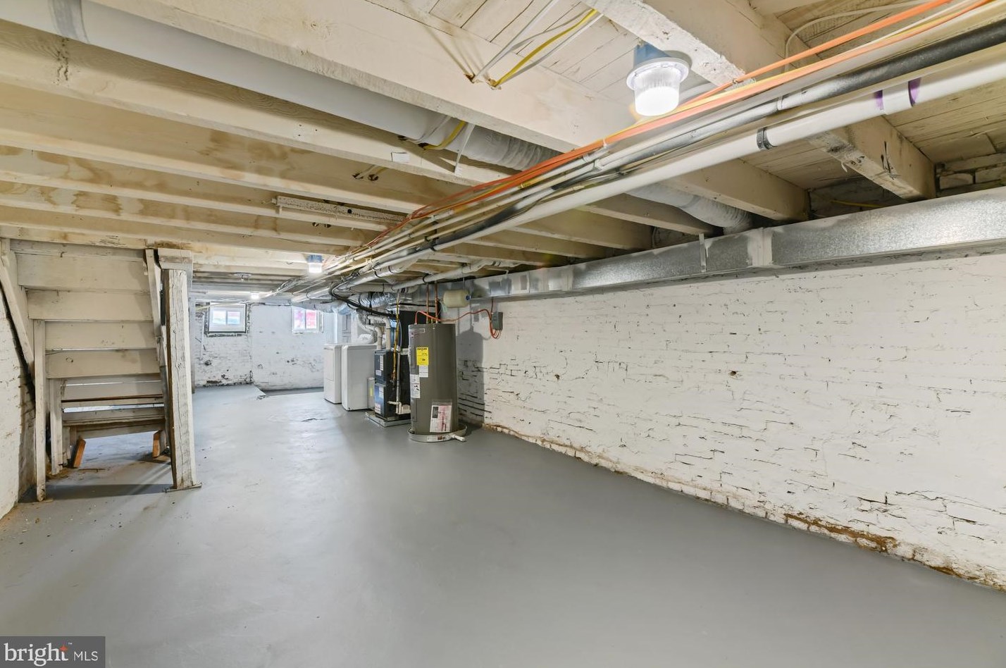 506 Montford Ave, Baltimore MD  21205-2523 exterior