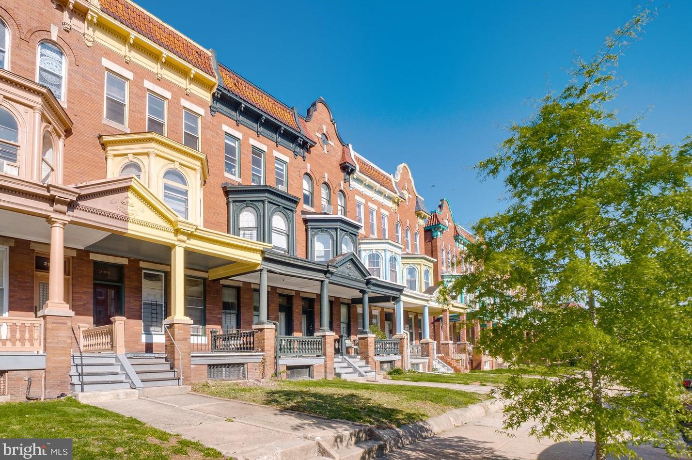 2908 Calvert St, Baltimore MD  21218-3702 exterior