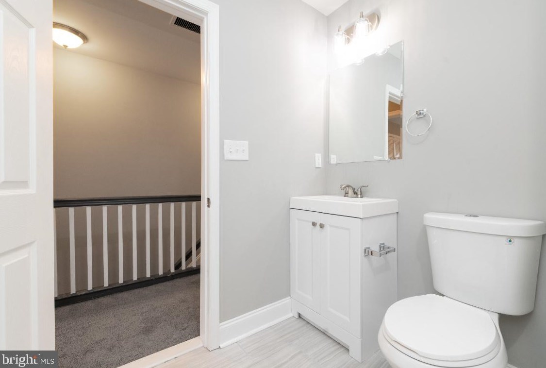 5 Rosedale St, Baltimore MD  21229-3739 exterior