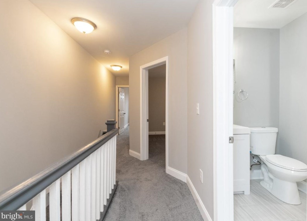 5 Rosedale St, Baltimore MD  21229-3739 exterior
