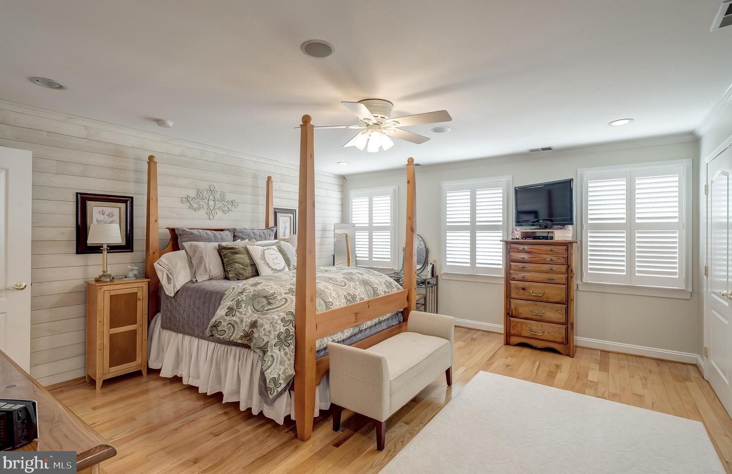 94 Kingston Park Ln, Baltimore MD 21220-4914 exterior