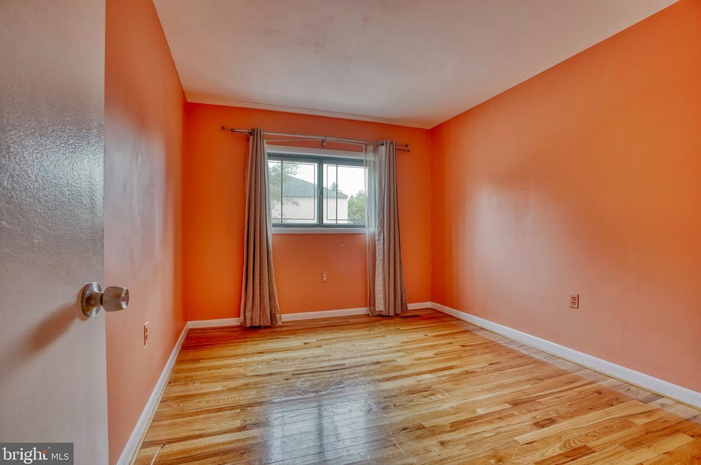 1908 Autumn Frost Ln, Baltimore MD  21209-1106 exterior