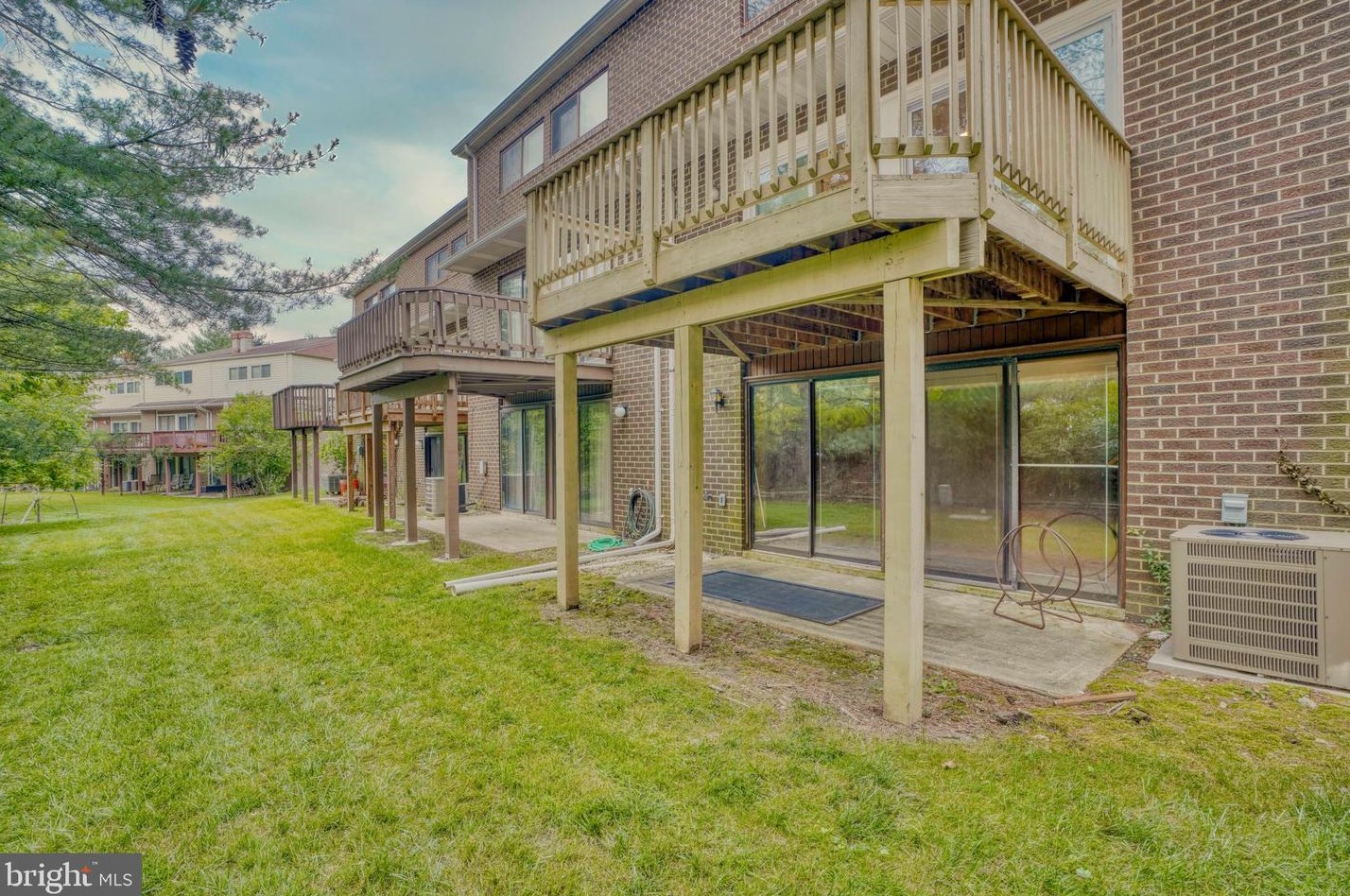 1908 Autumn Frost Ln, Baltimore MD  21209-1106 exterior