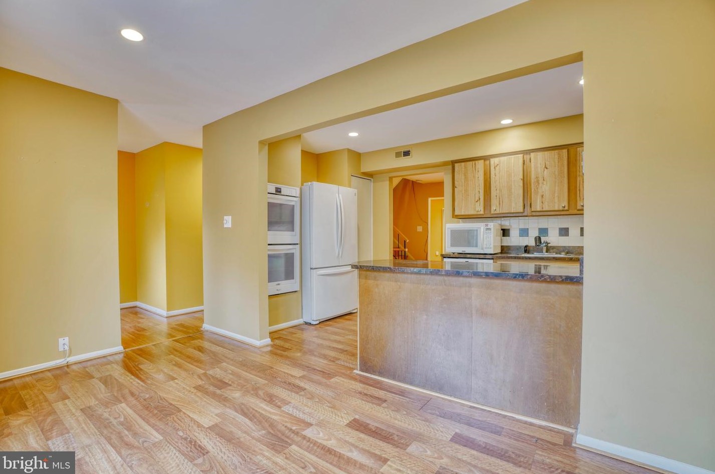 1908 Autumn Frost Ln, Baltimore MD  21209-1106 exterior