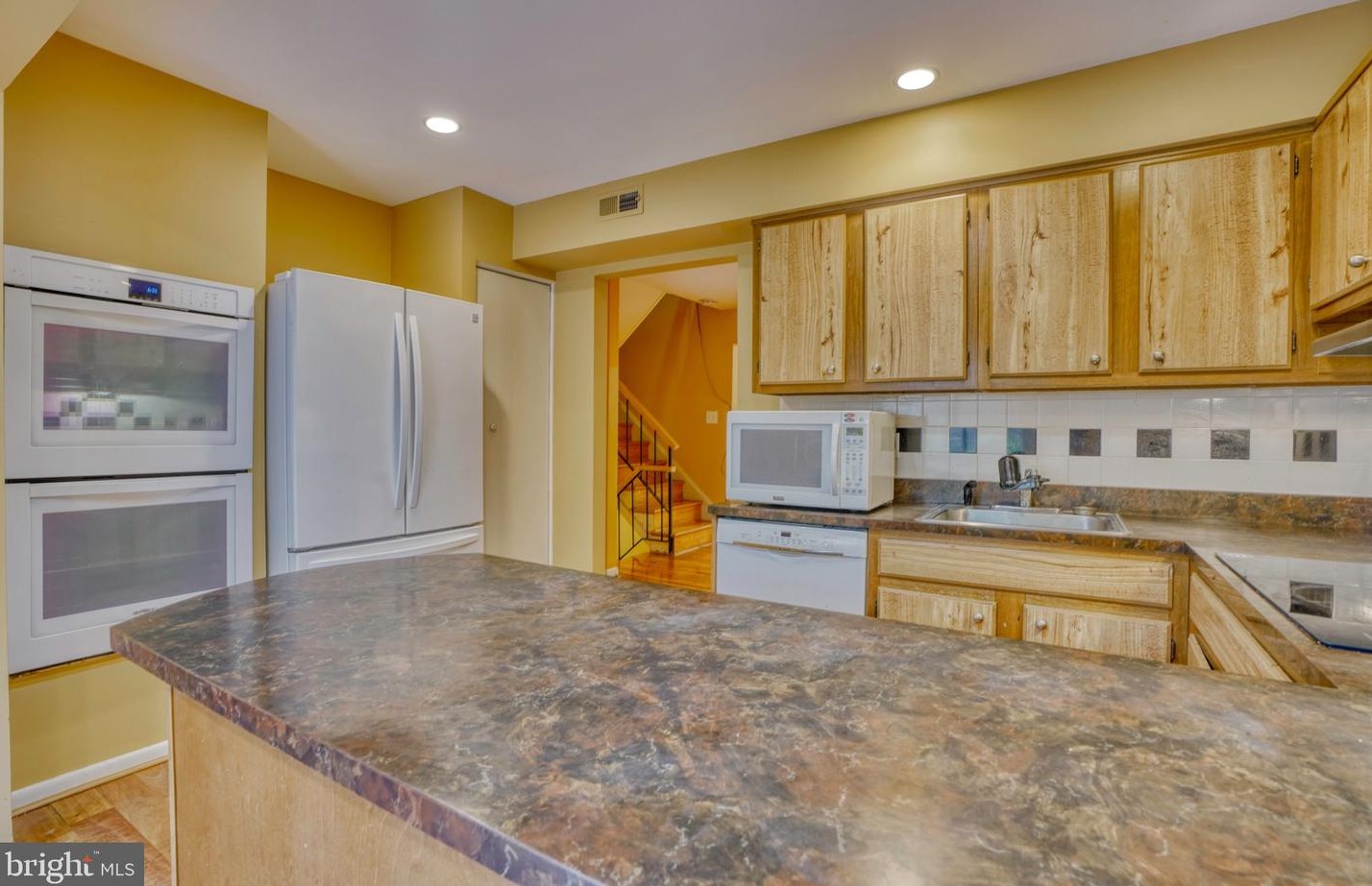 1908 Autumn Frost Ln, Baltimore MD  21209-1106 exterior