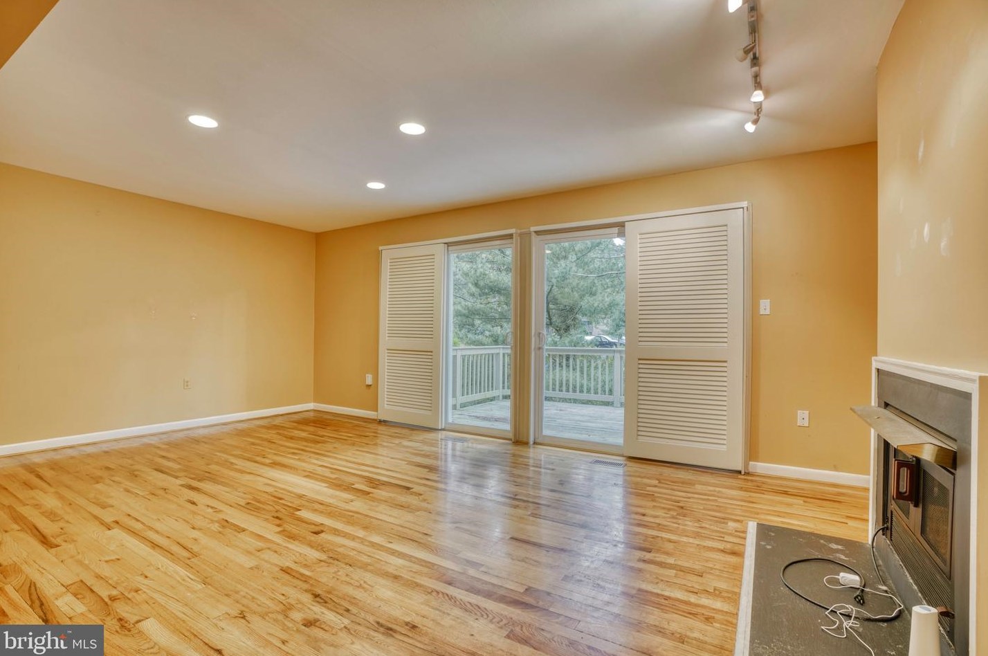 1908 Autumn Frost Ln, Baltimore MD  21209-1106 exterior