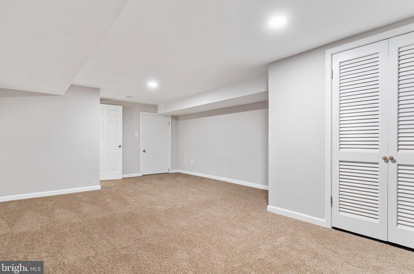 7725 Grasty Rd, Baltimore MD  21208-3404 exterior