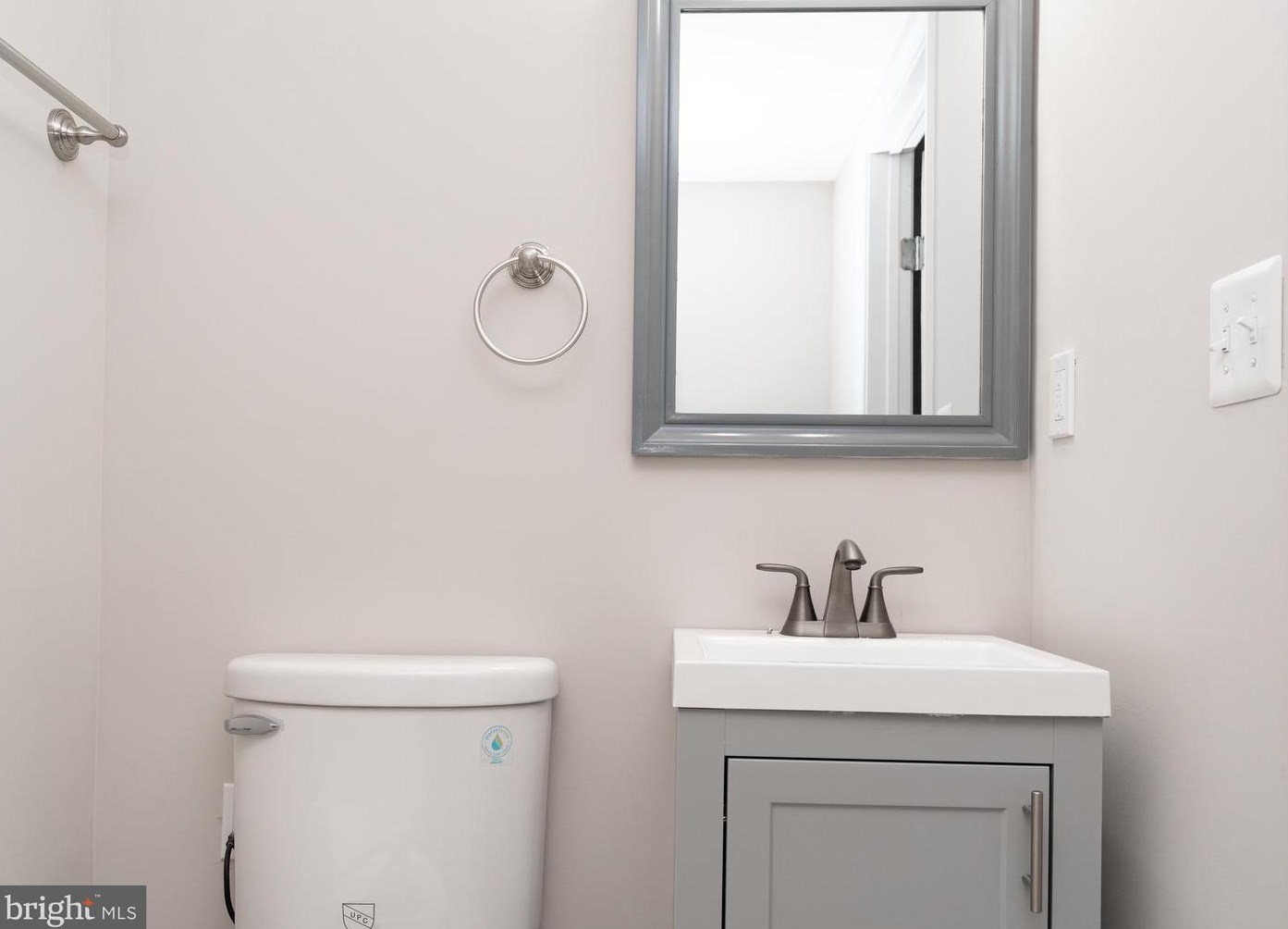 7725 Grasty Rd, Baltimore MD  21208-3404 exterior