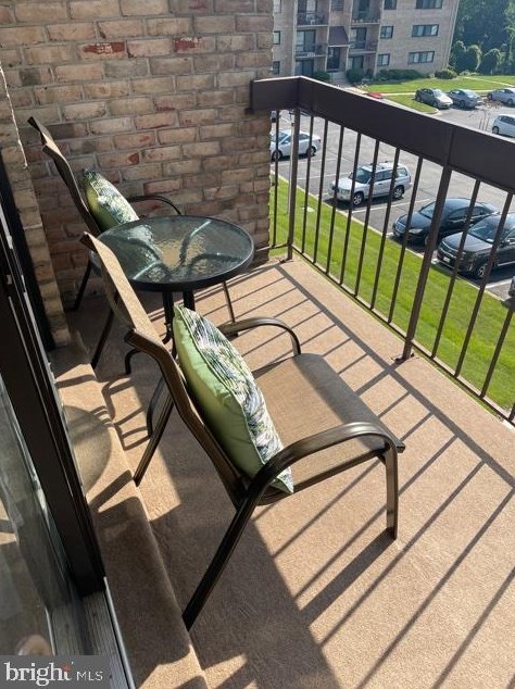 1 Bristol Hill Ct, Baltimore MD  21228-5904 exterior