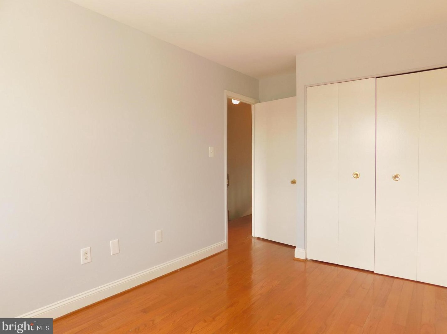 26 Heather Hill Rd, Baltimore MD  21228-6102 exterior