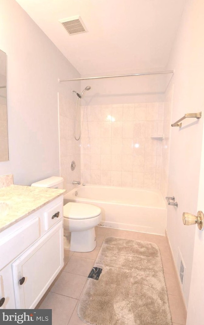 26 Heather Hill Rd, Baltimore MD  21228-6102 exterior