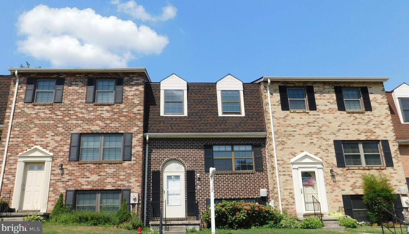 26 Heather Hill Rd, Baltimore MD  21228-6102 exterior