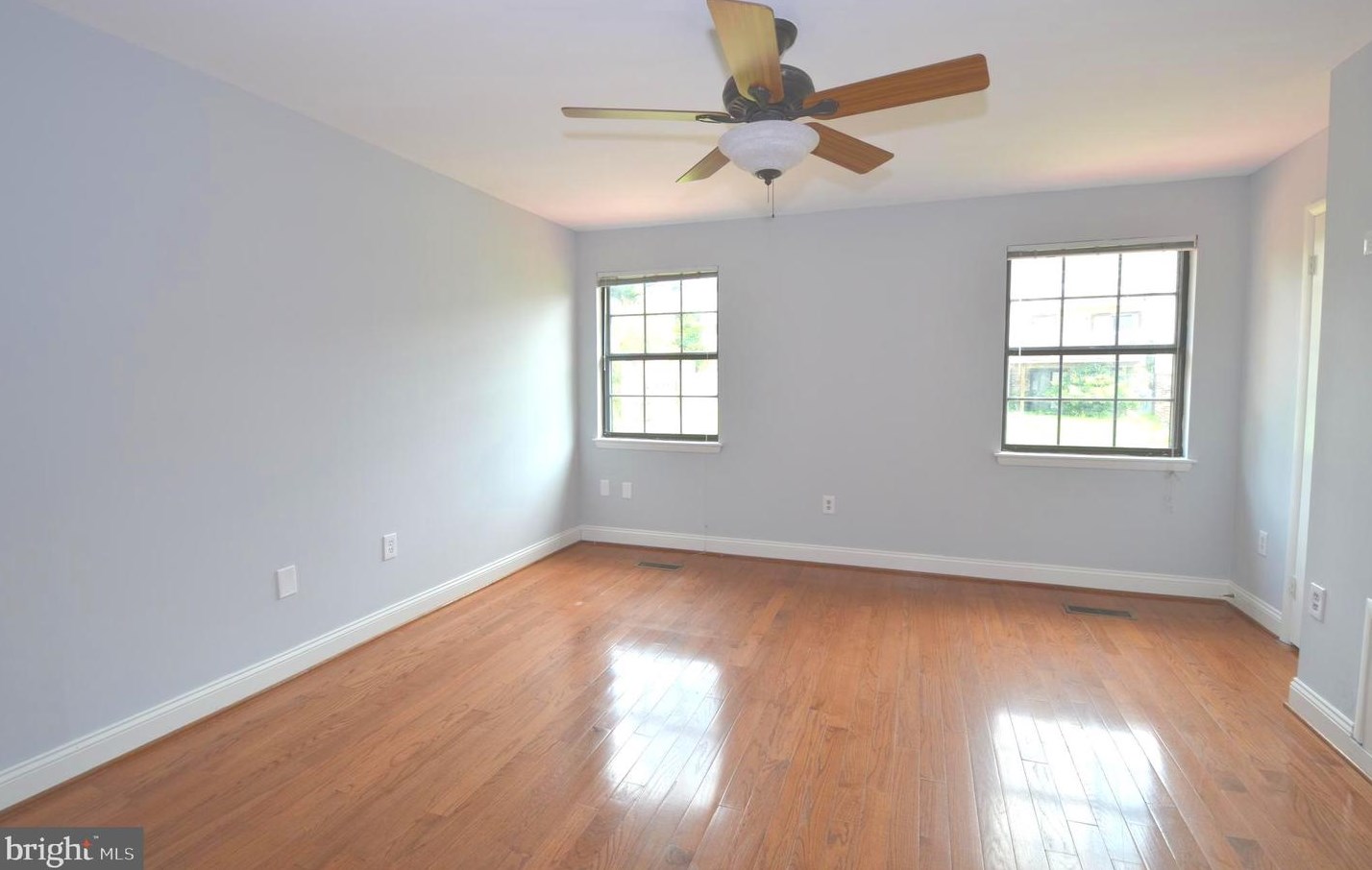 26 Heather Hill Rd, Baltimore MD  21228-6102 exterior