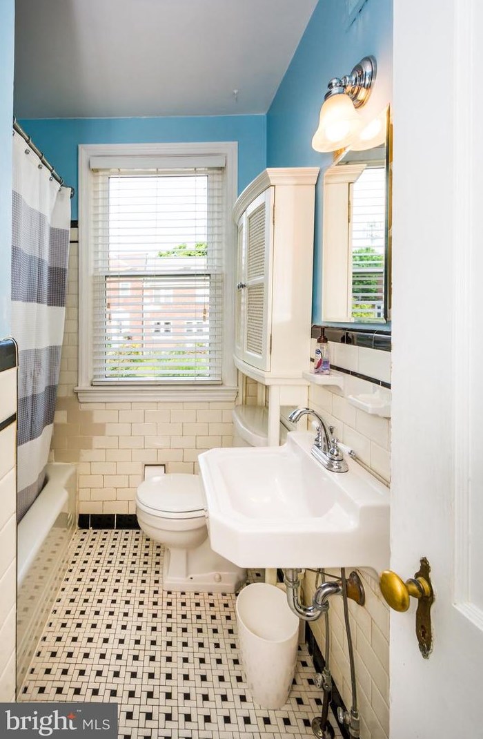 17 Briarwood Rd, Baltimore MD  21228-2002 exterior