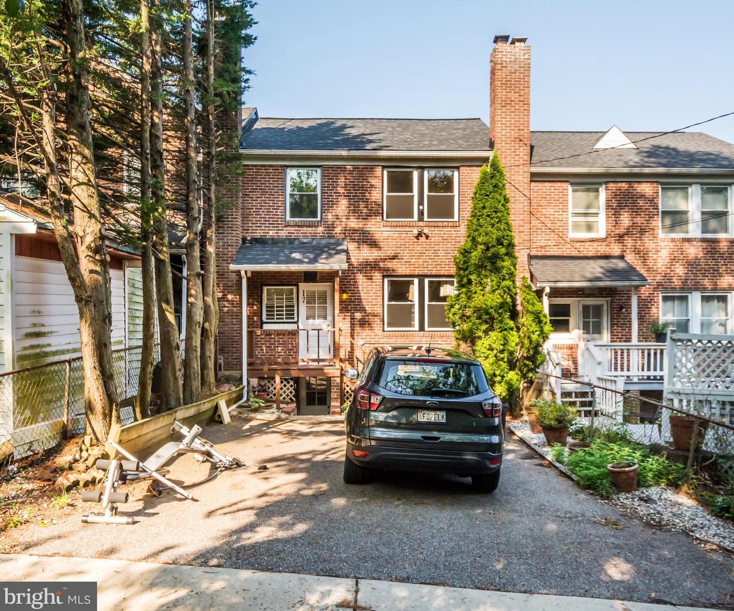 17 Briarwood Rd, Baltimore MD  21228-2002 exterior