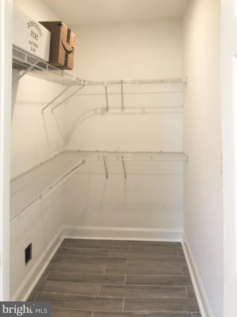 7318 Dakota Ave, Baltimore MD  21219-2148 exterior