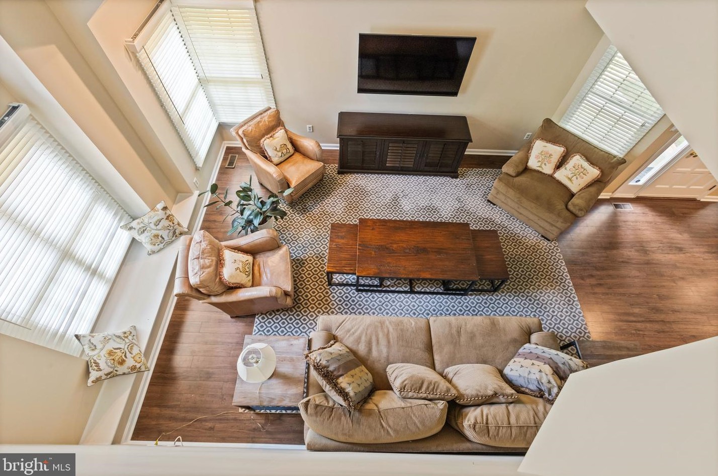 91 River Oaks Cir, Baltimore MD  21208-6356 exterior