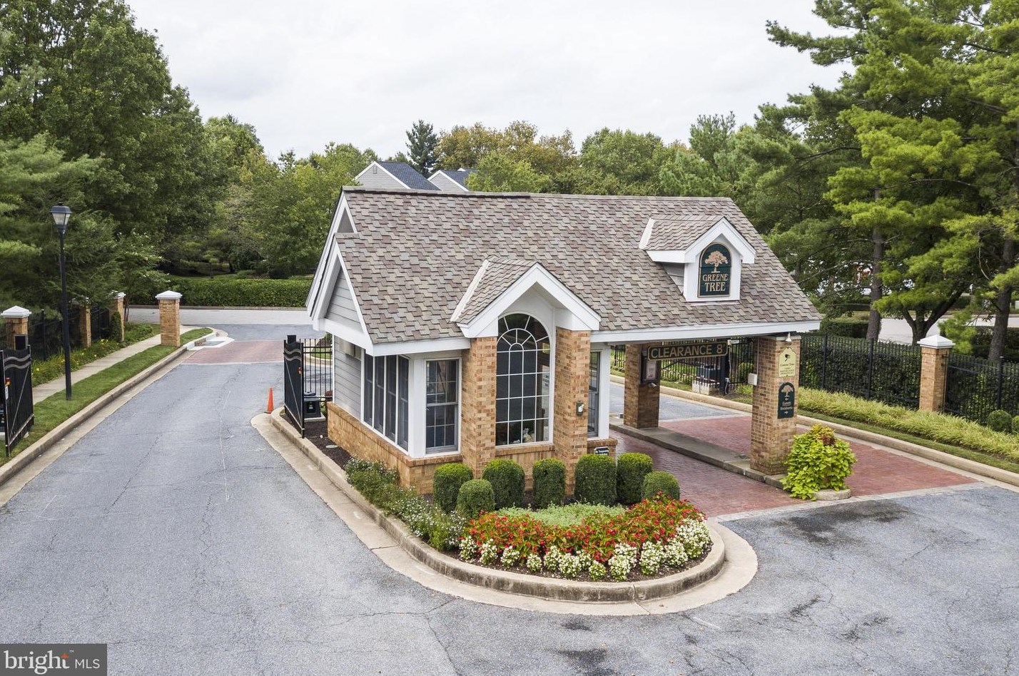 91 River Oaks Cir, Baltimore MD  21208-6356 exterior