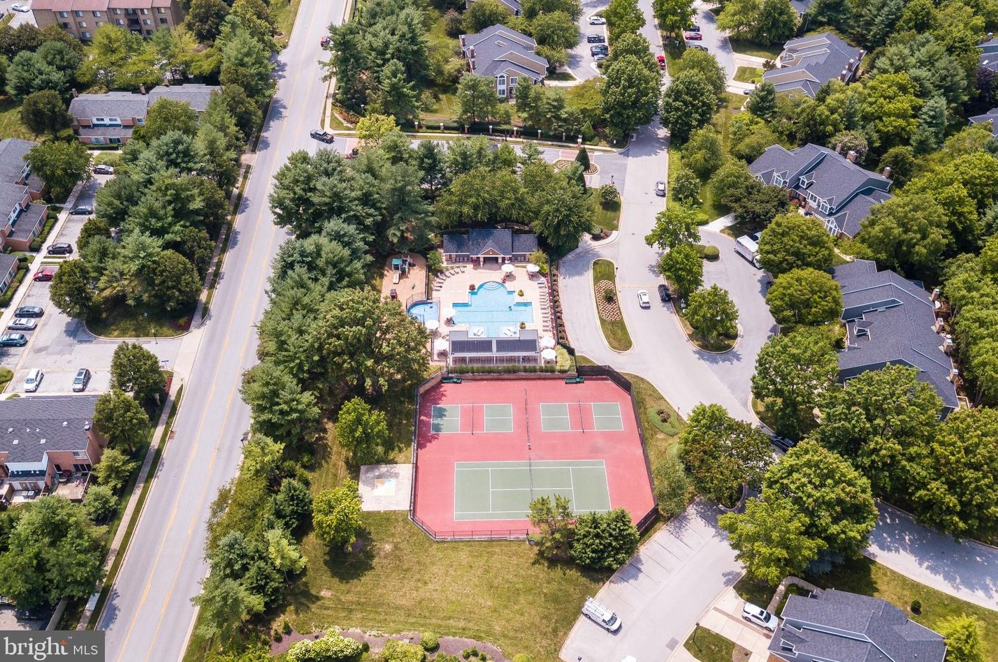91 River Oaks Cir, Baltimore MD  21208-6356 exterior