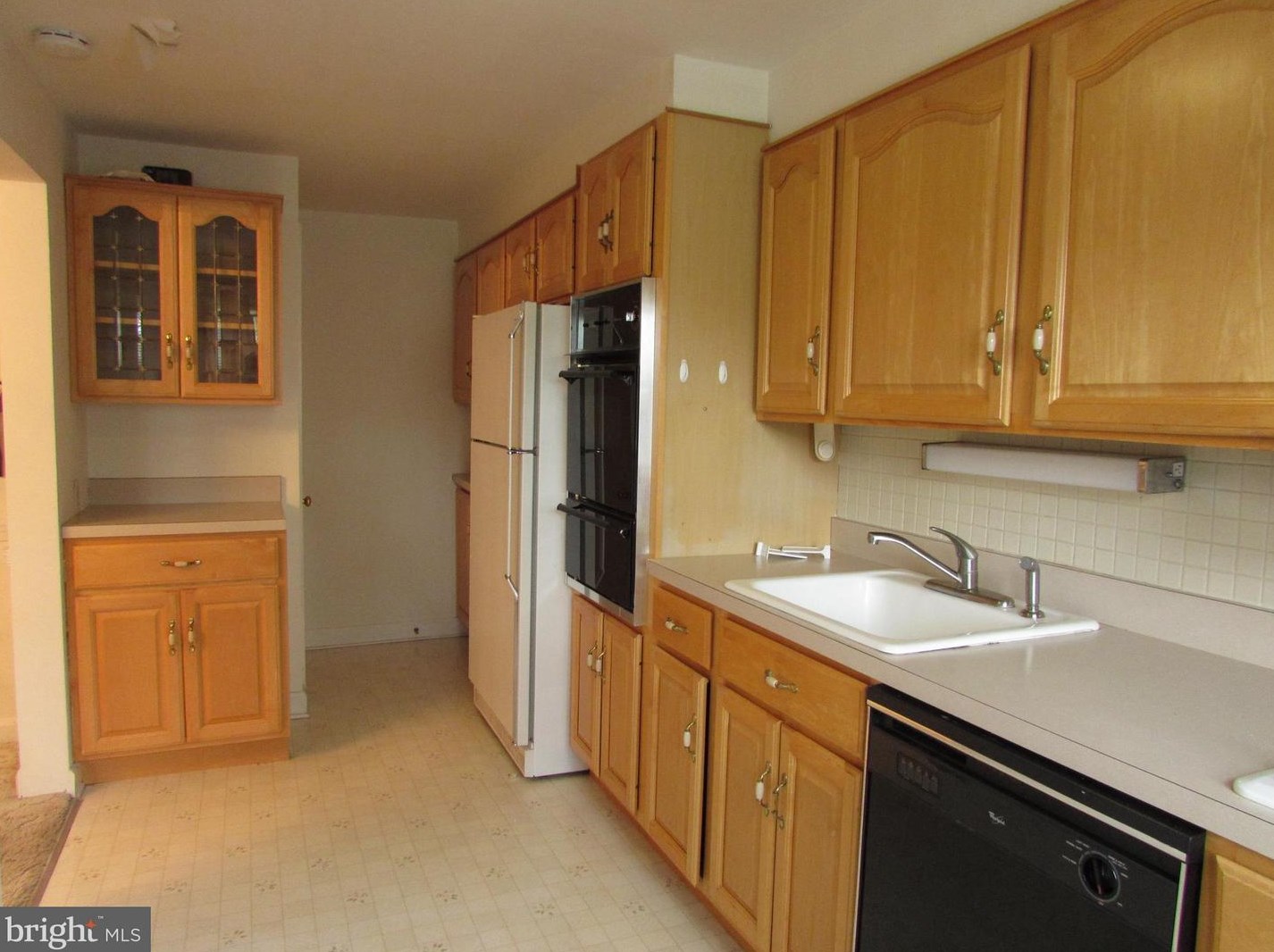 5111 Westland Blvd, Baltimore MD  21227-2347 exterior
