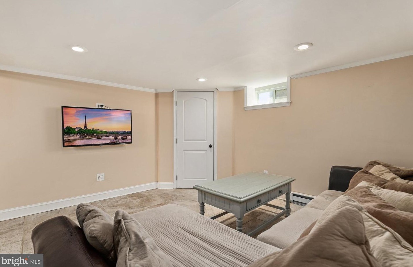 3011 Vermont Ave, Baltimore MD  21227-3743 exterior
