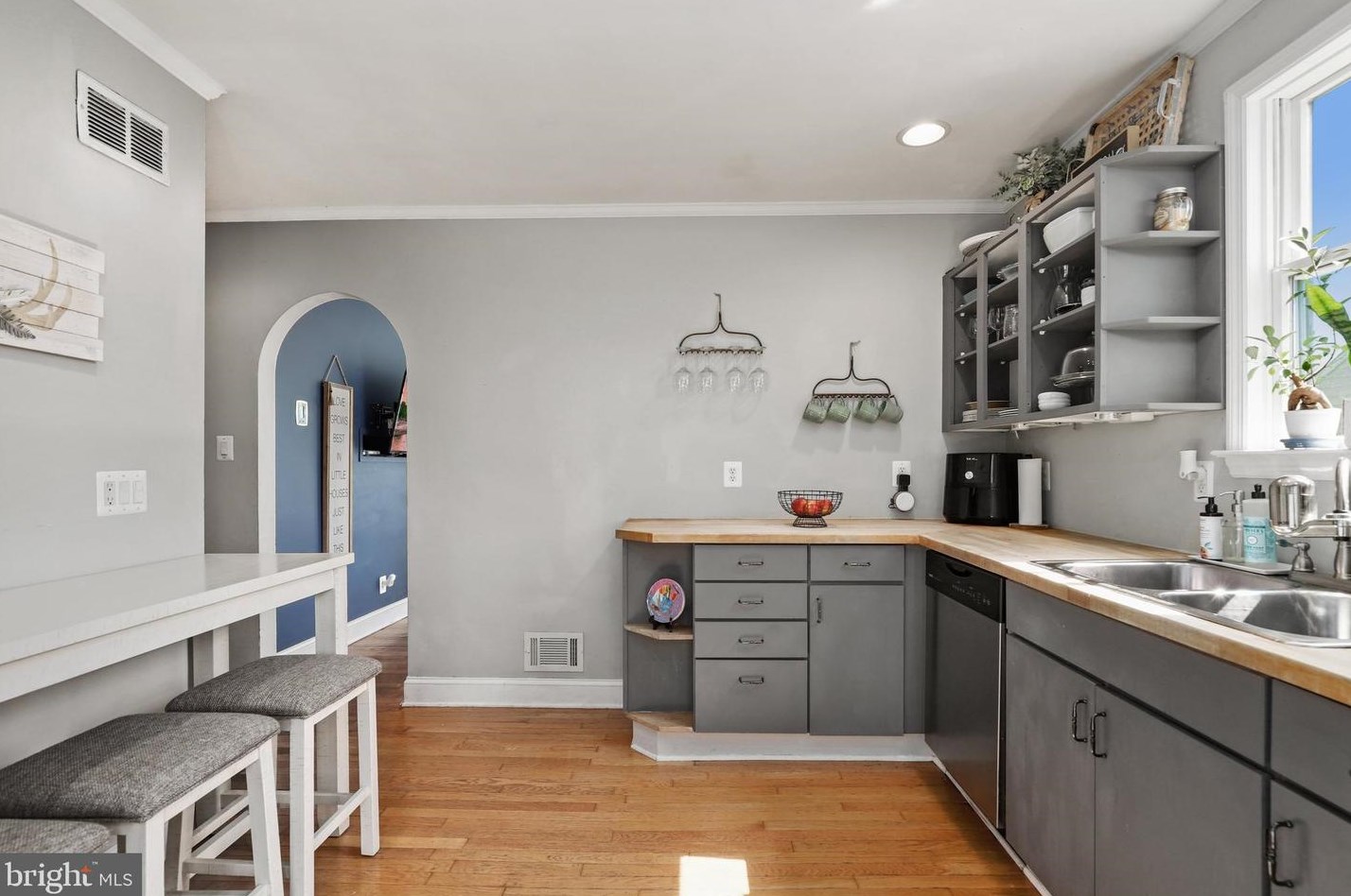 3011 Vermont Ave, Baltimore MD  21227-3743 exterior