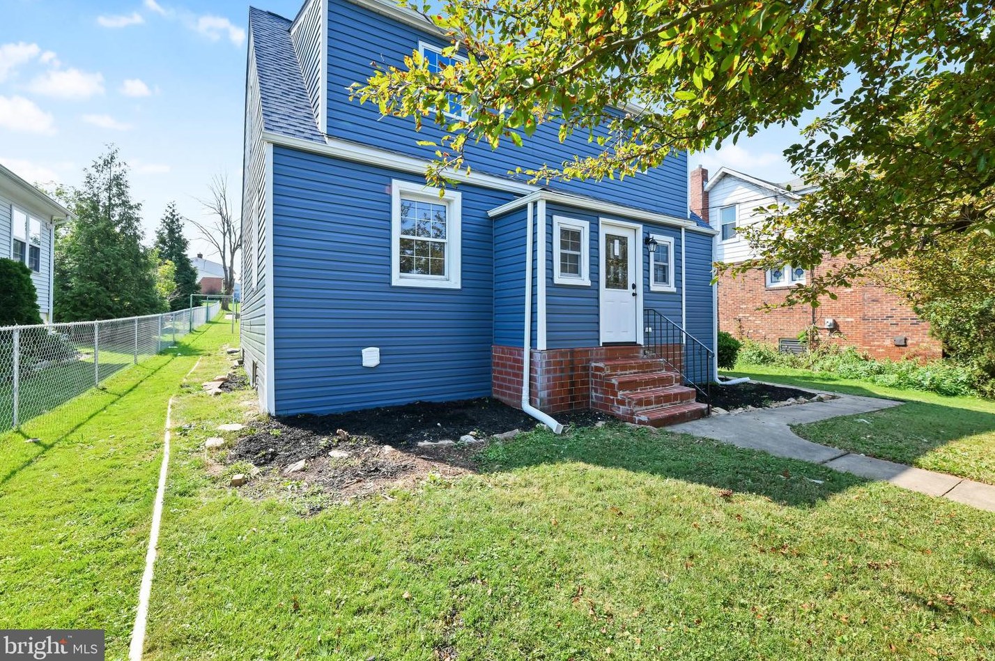 8053 Philadelphia Rd, Baltimore MD  21237-2622 exterior