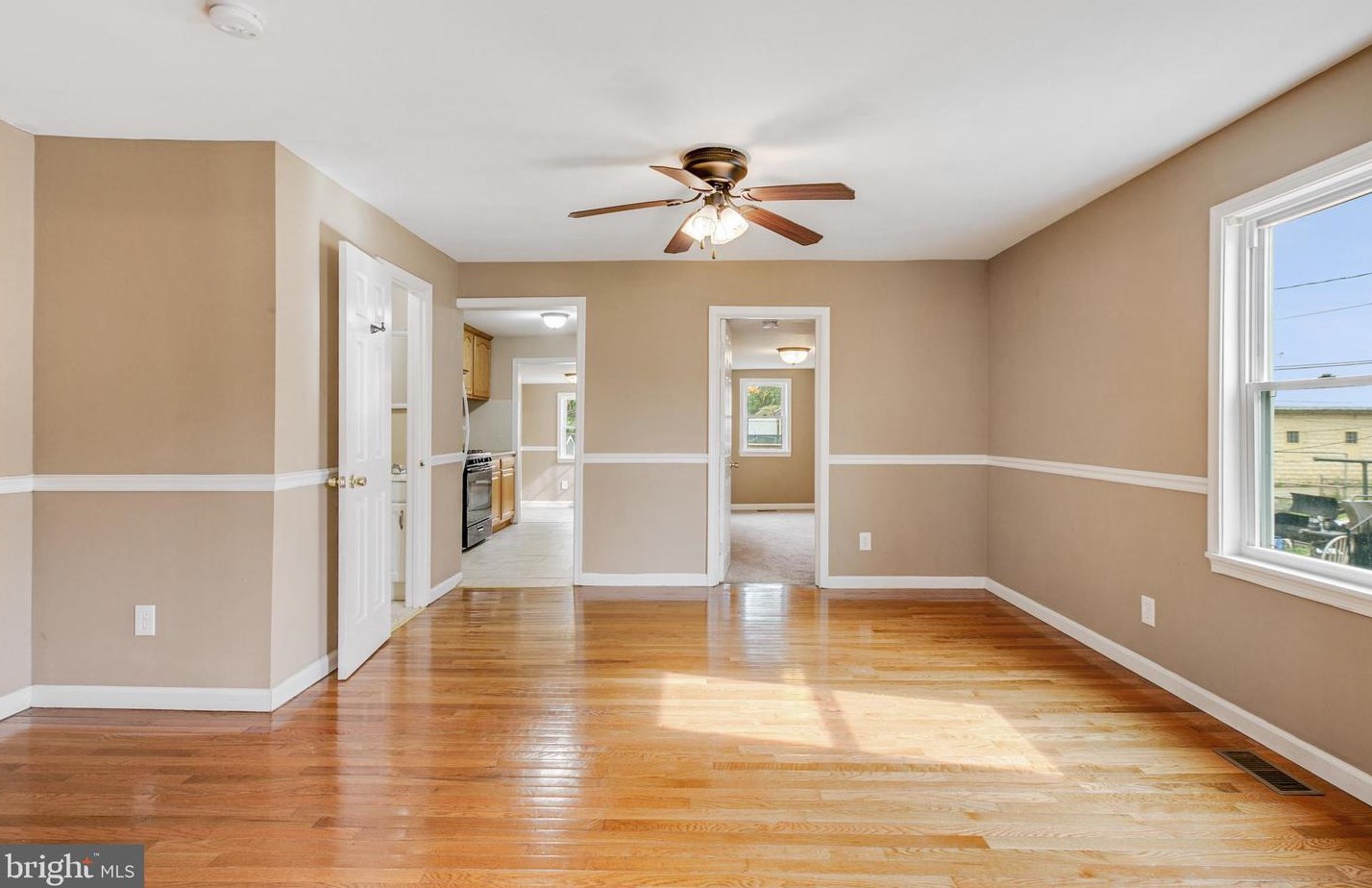 216 Colgate Ave, Baltimore MD  21222-4210 exterior