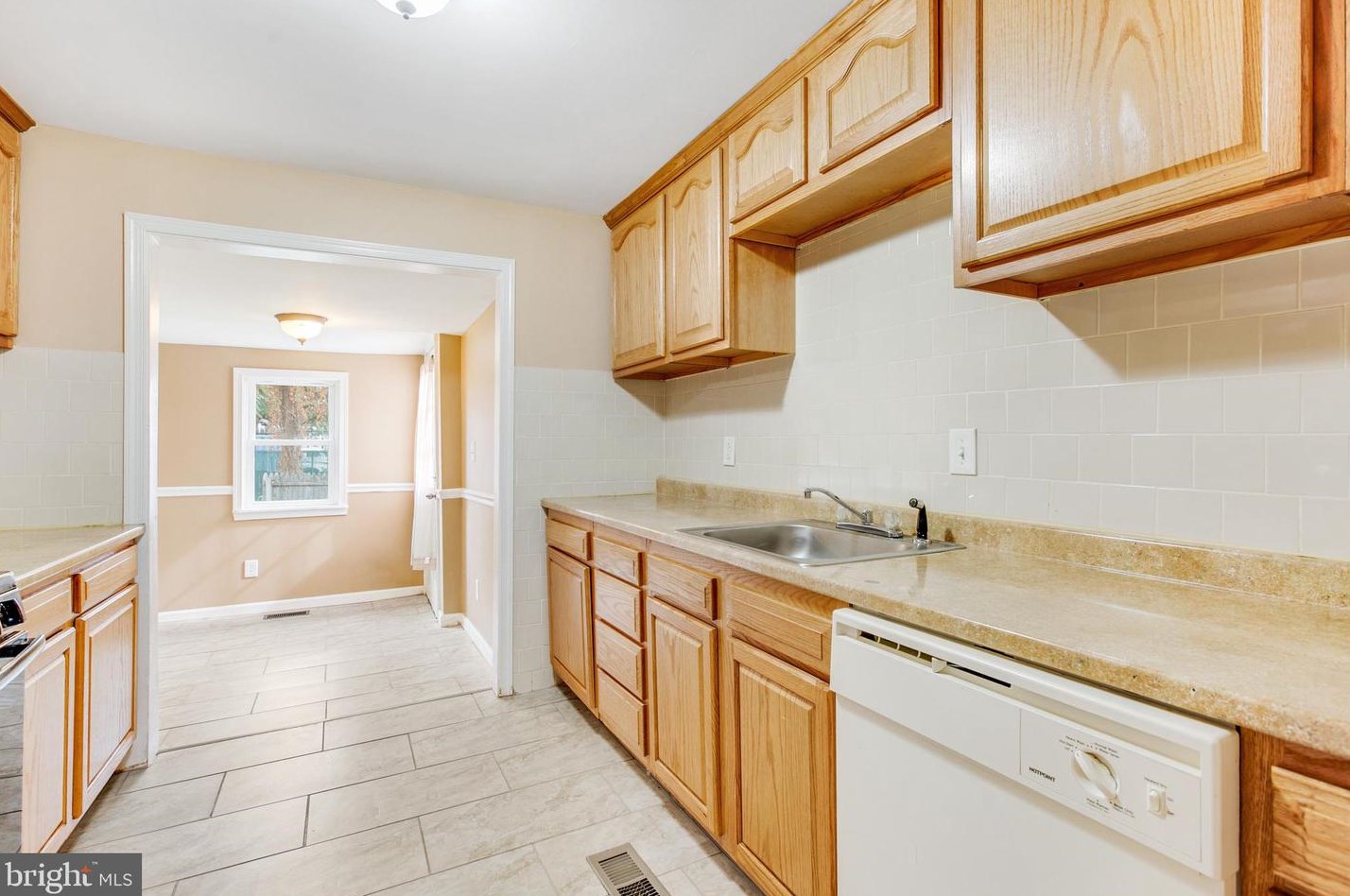 216 Colgate Ave, Baltimore MD  21222-4210 exterior