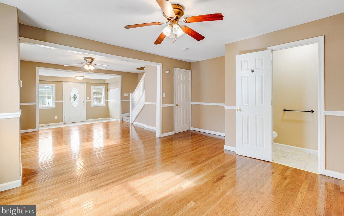 216 Colgate Ave, Baltimore MD  21222-4210 exterior