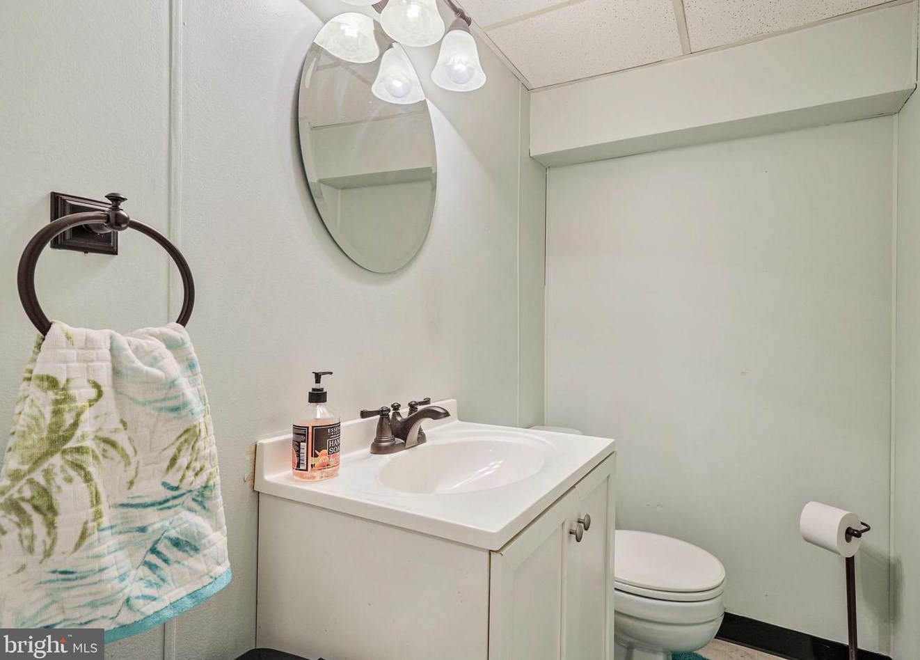 7822 Wendover Ave, Baltimore MD  21234-5418 exterior