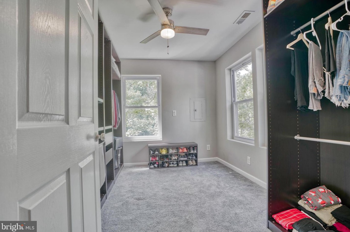 1444 Maple Ave, Baltimore MD  21221-6029 exterior