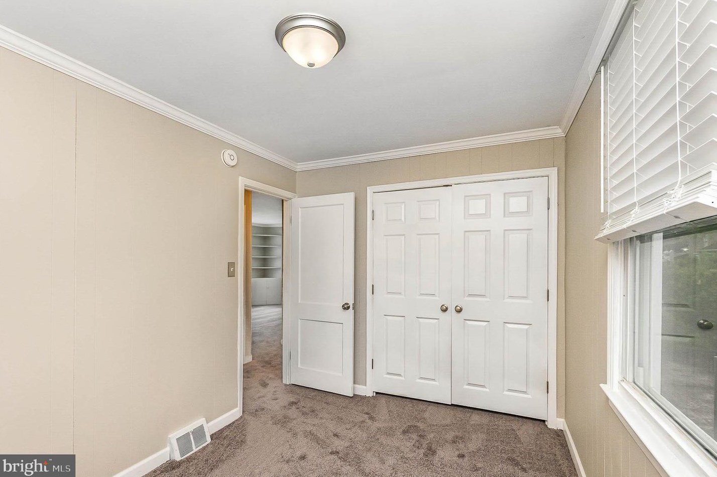 3415 Loganview Dr, Baltimore MD  21222-5949 exterior
