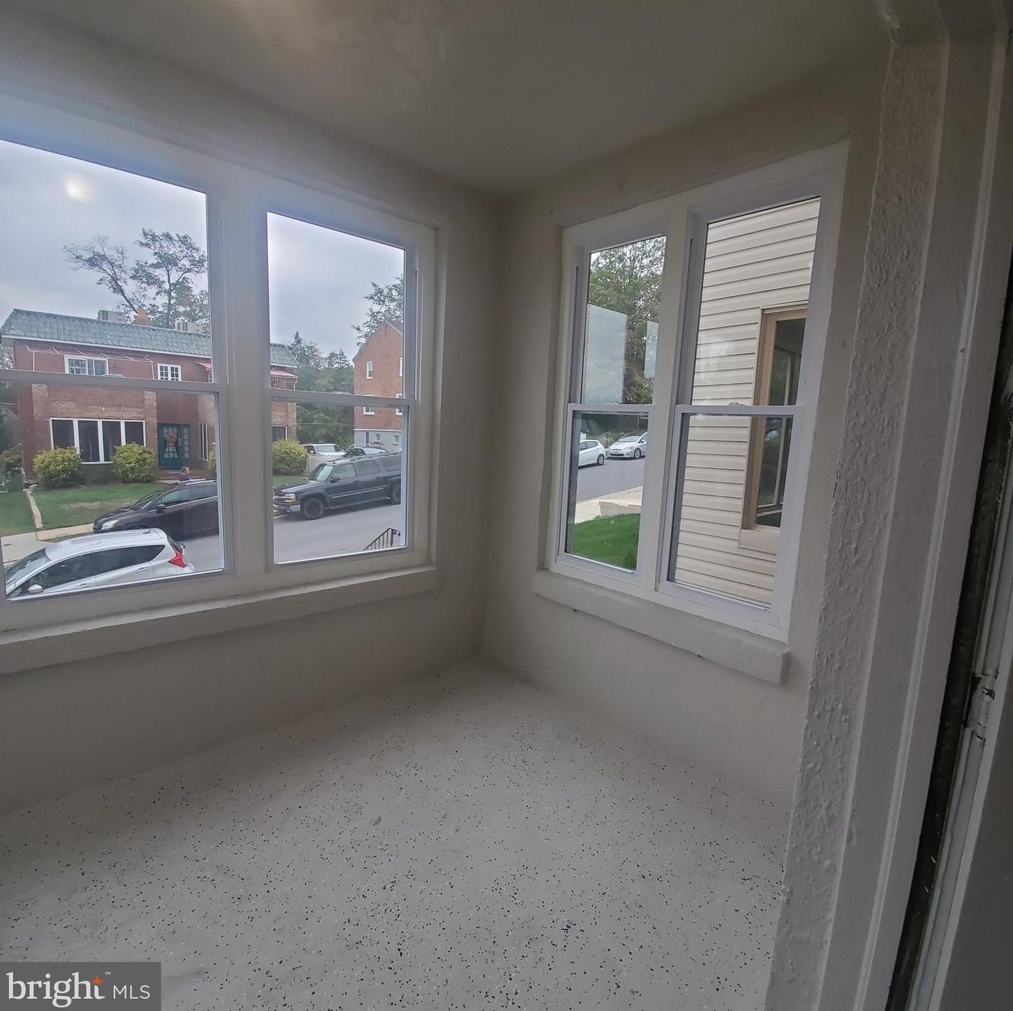639 Plymouth Rd, Baltimore MD  21229-2217 exterior