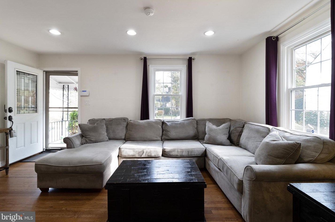 6 Greenwood Rd, Baltimore MD  21208-4701 exterior