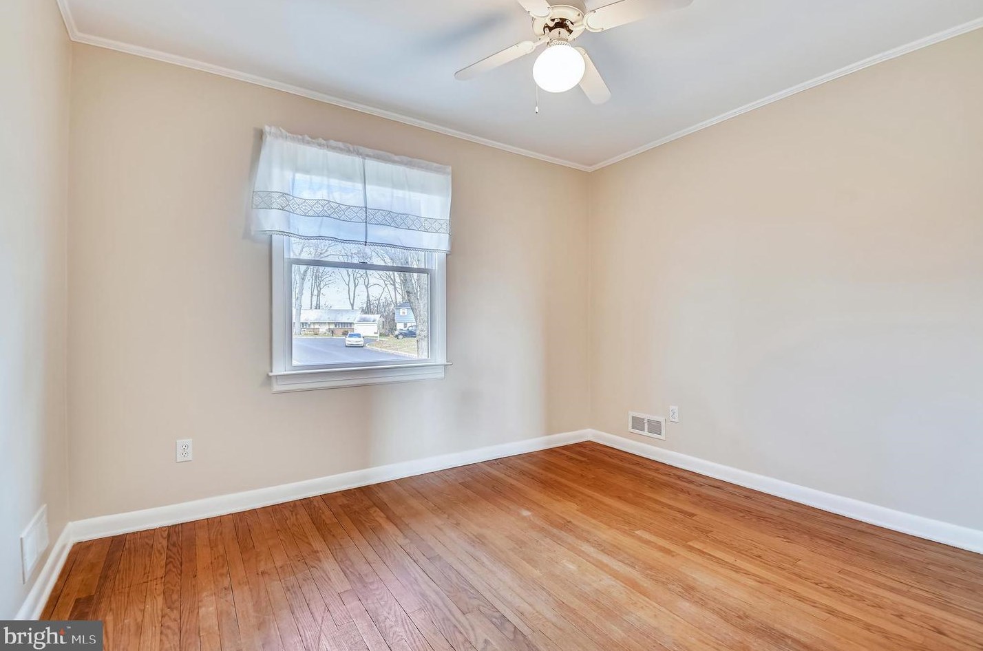 1809 Dunwoody Rd, Baltimore MD  21234-2705 exterior