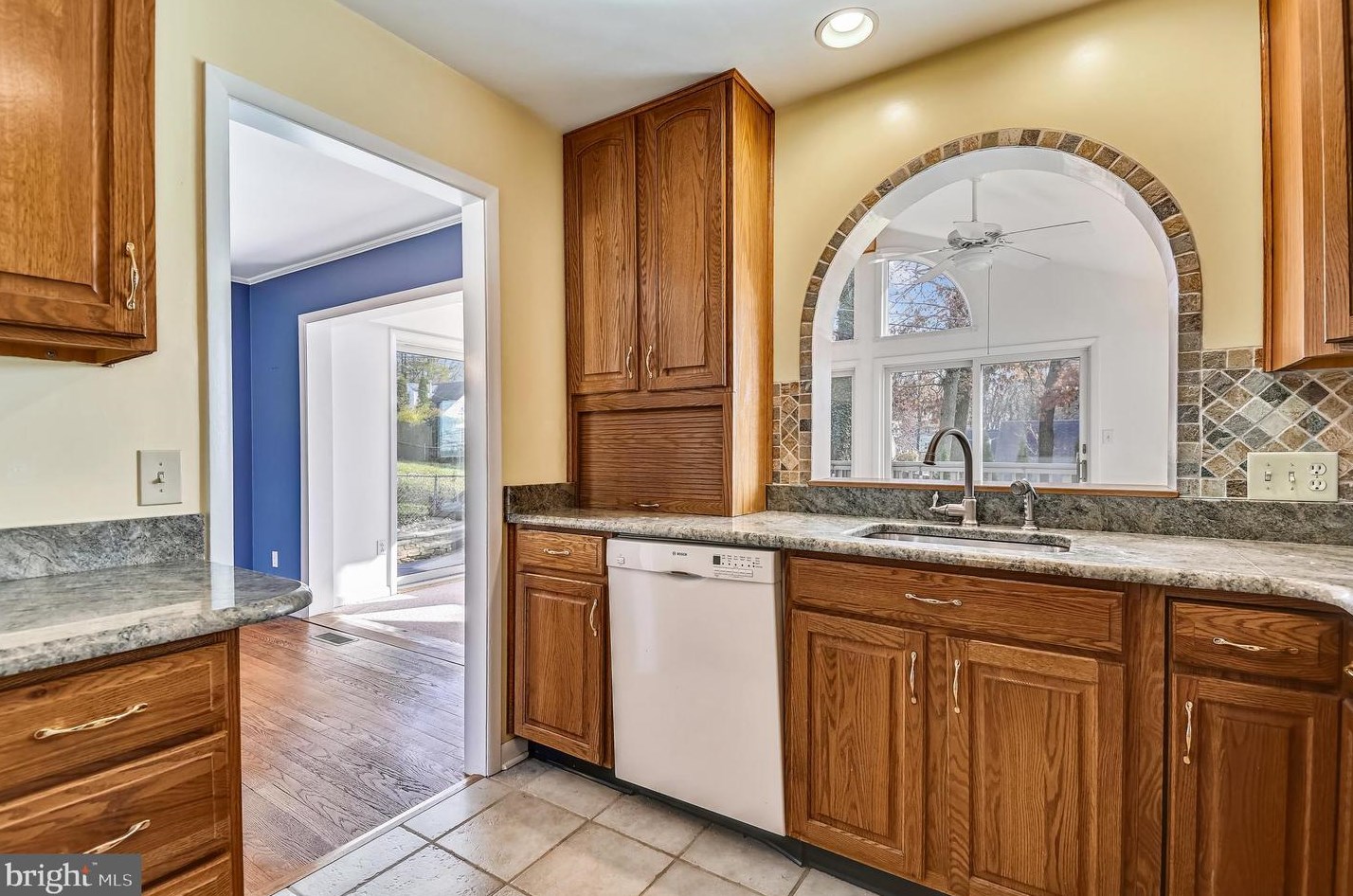 1809 Dunwoody Rd, Baltimore MD  21234-2705 exterior