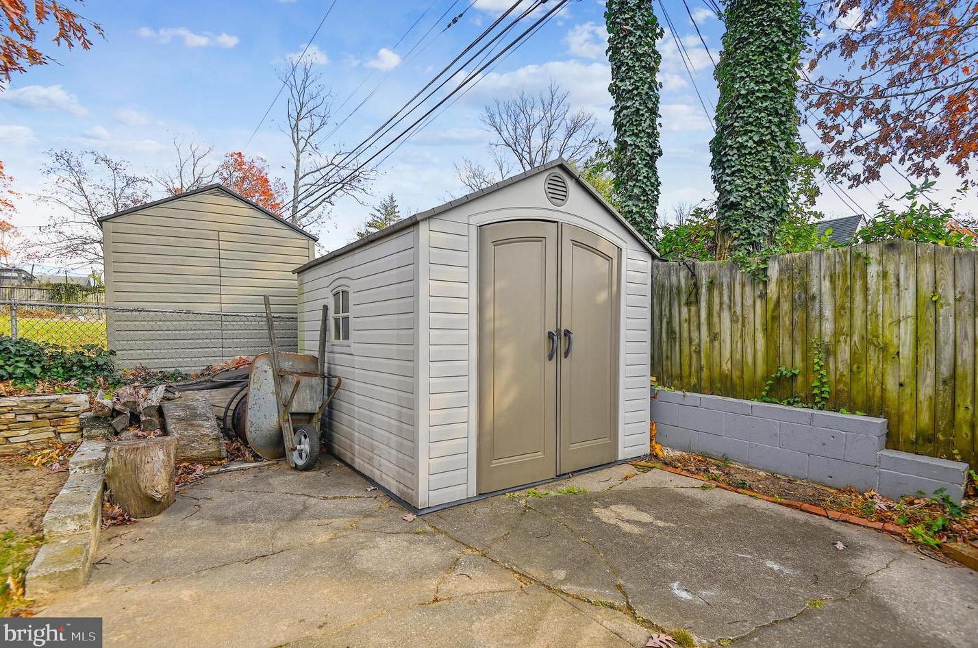 1809 Dunwoody Rd, Baltimore MD  21234-2705 exterior