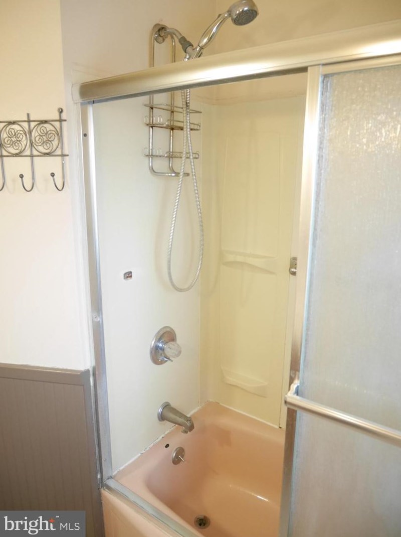 2113 Pitney Rd, Baltimore MD  21234-4959 exterior