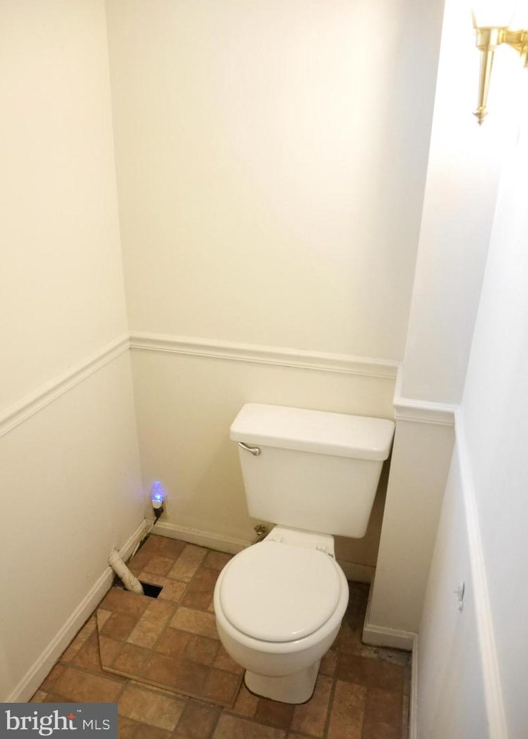 2113 Pitney Rd, Baltimore MD  21234-4959 exterior